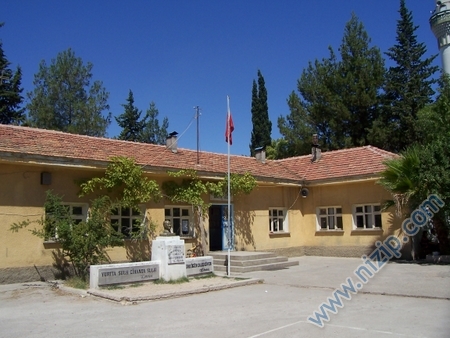 okul bahçesi 