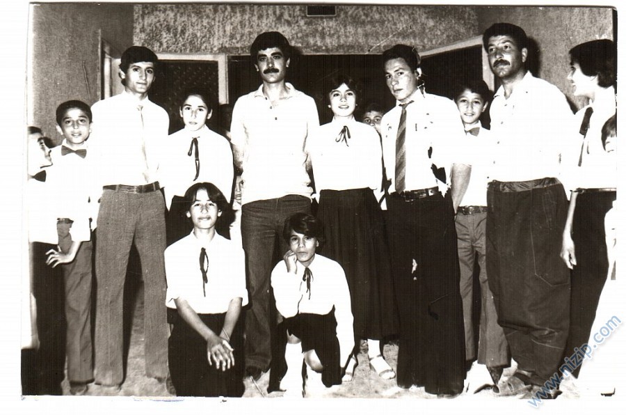 NİZİP LİSESİ 1981 BEKİR AKÇAKOCA (AKÇABAY) 6MAT/B SINIFI 