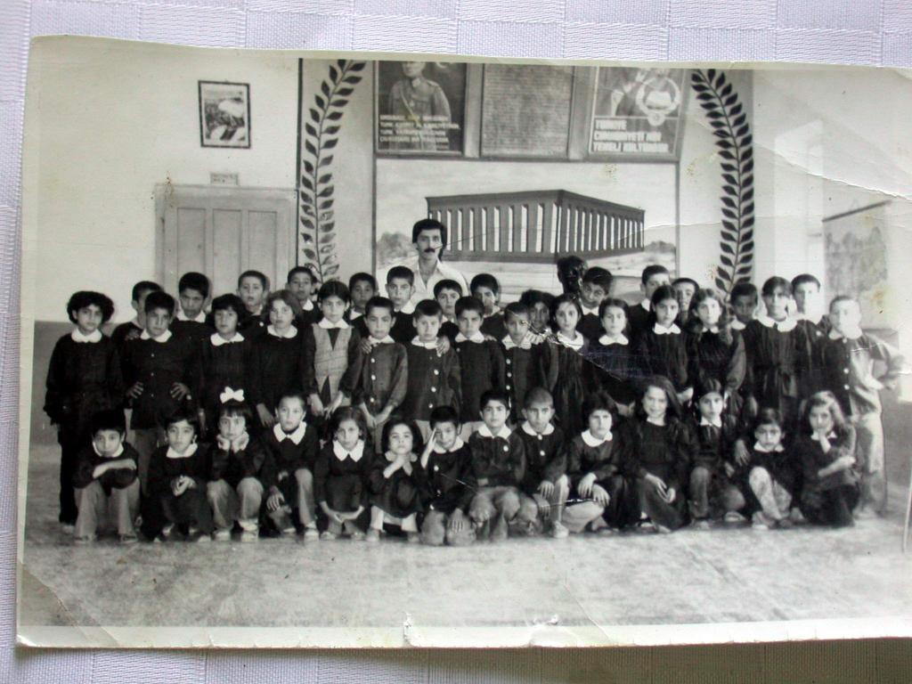 Atatürk ilk okulu   1982  mezunları 