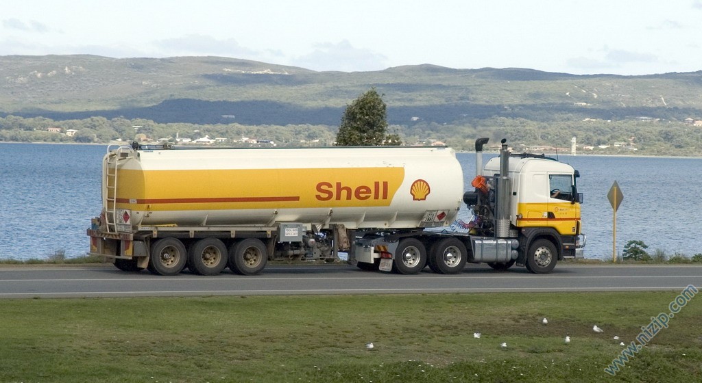 TANKER 