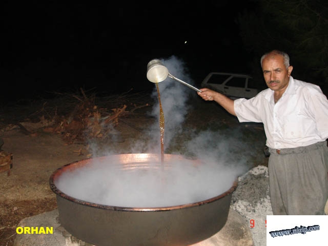 Üzüm şiresi hazırlanırken 