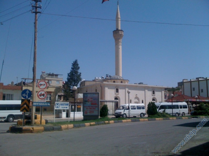 Carsi Camii Meydani