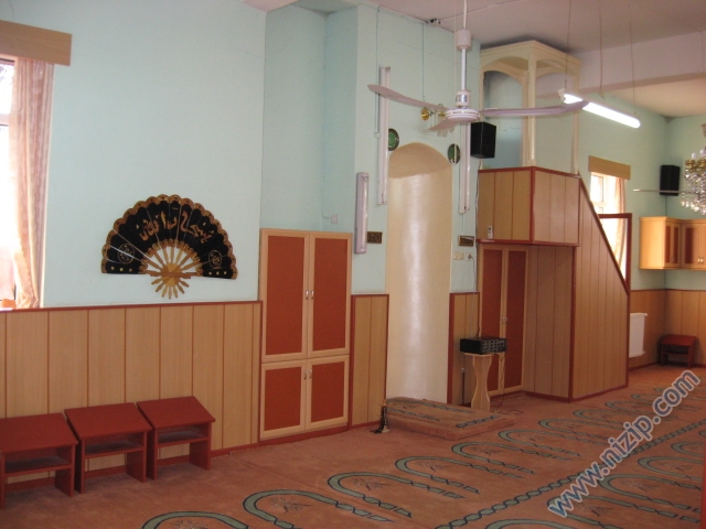 DUTLU KÖYÜ CAMİİ İÇİ 