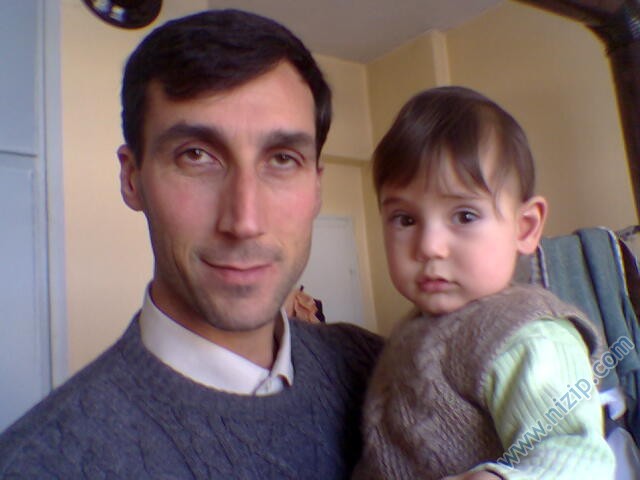 Ahmet ve Emre 