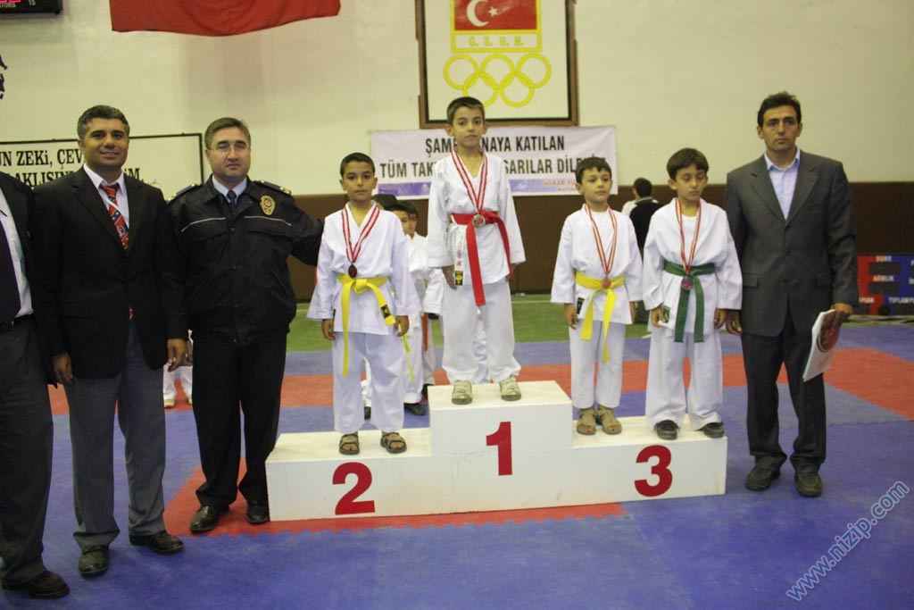 karate musabakalı 