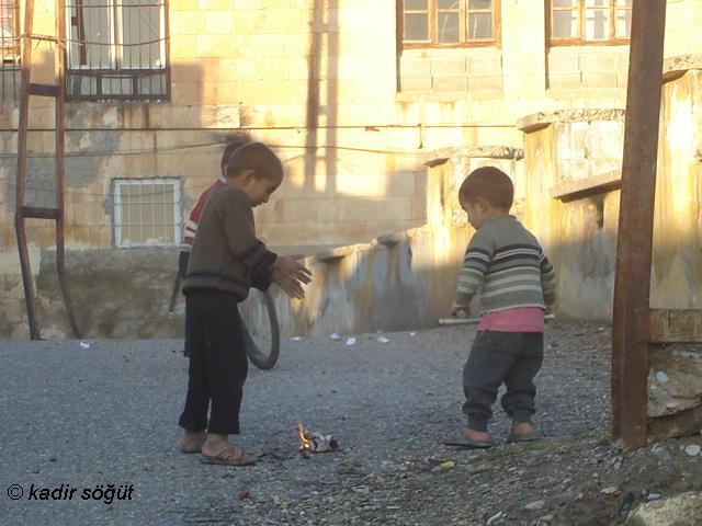 çocuk ve ateş 