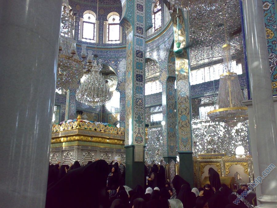 hazreti alinin kızı .peygamberimizin torunu 