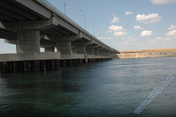 otoban köprüsü 