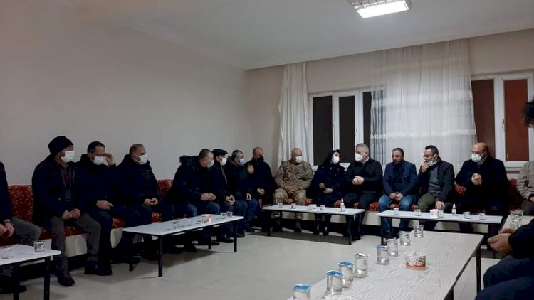 Vali Gül'den Taziye Ziyareti Vali Gül'den Taziye Ziyareti