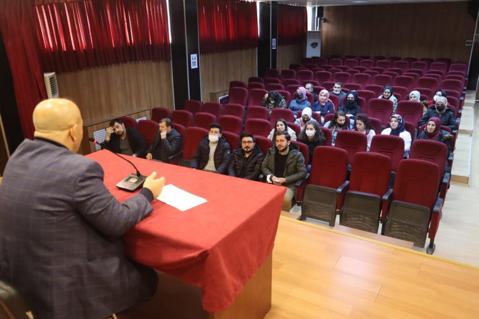 Yönetici Gelişim Programı (YÖGEP ) ve Din Kültürü ve Ahlak Bilgisi Öğretmen Gelişim P