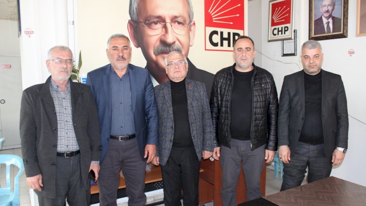 DEVA’dan CHP’ye hayırlı olsun ziyareti DEVA’dan CHP’ye hayırlı olsun ziyareti