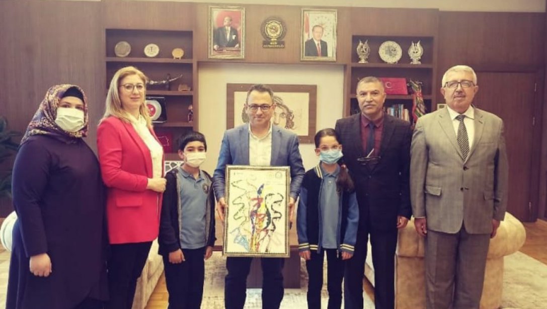 Bilal Saide Marufoğlu İlkokulu Öğetmen ve Öğrencileri İlçe Kaymakamımız Sayın Oğuz Al