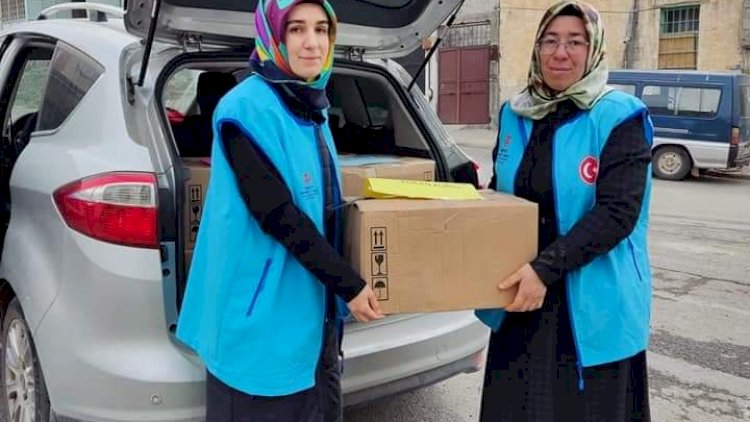 Minik Yüreklerden ihtiyaç sahiplerine yardım