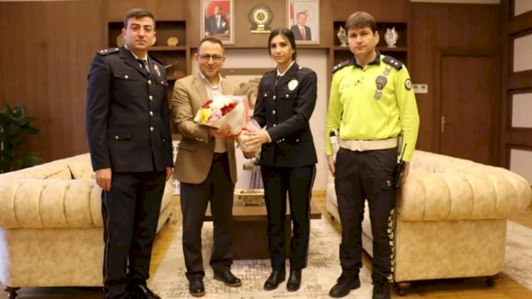 Emniyet Müdürlüğünden Kaymakam Çağlar'a Ziyaret Emniyet Müdürlüğünden Kaymakam Çağlar'a Ziyaret