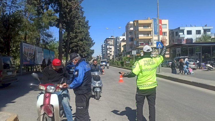 Nizip ilçesinde toplum polisi ve trafik ekipleri uygulaması yaptı.