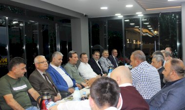 CHP Nizip Teşkilatı İftar’da basın mensuplarıyla buluştu