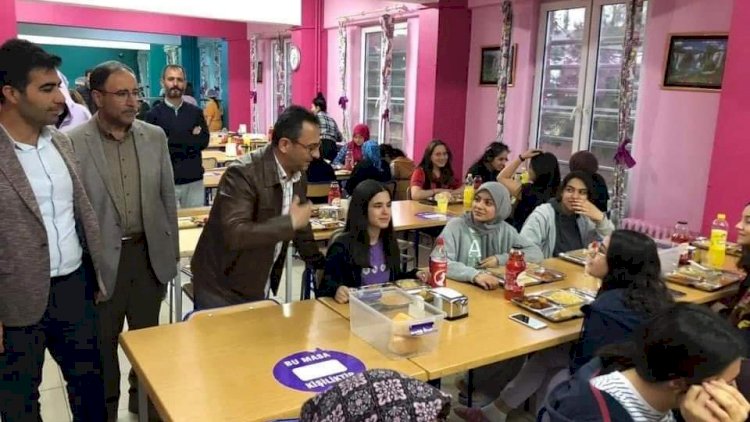 Kaymakam Çağlar, öğrenciler ile iftarda buluştu