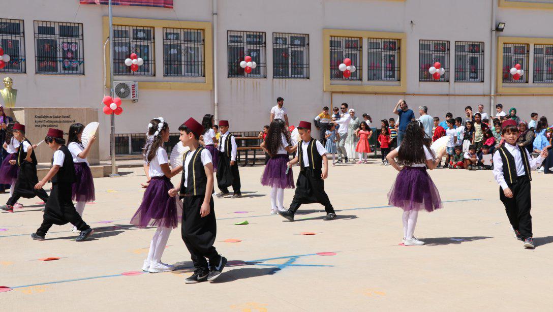 23 Nisan Ulusal Egemenlik ve Çocuk Bayramı coşkuyla kutlandı