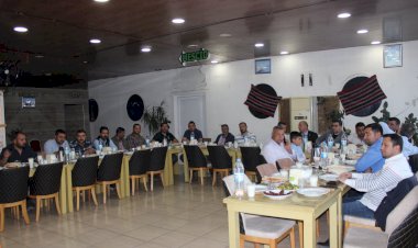 Erkunt Traktör Çalışanları İftarda Buluştu Erkunt Traktör Çalışanları İftarda Buluştu