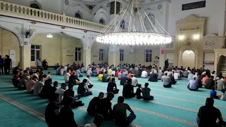 Kadir gecesi Nizip’te coşku içerisinde kutlandı. Kadir gecesi Nizip’te coşku içerisinde kutlandı.