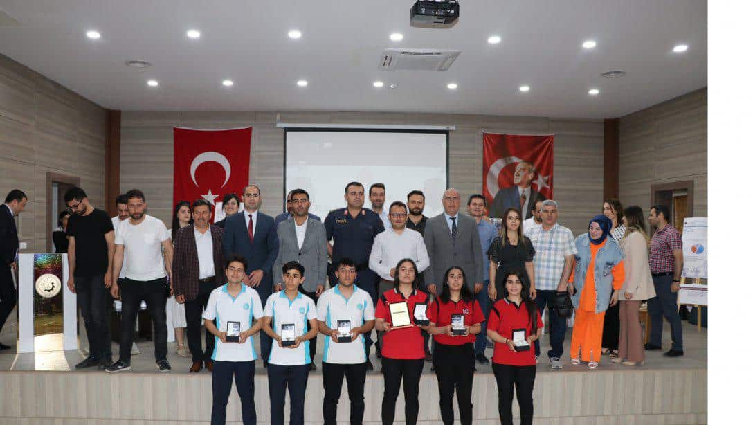 Liseler Arası Münazara Yarışması Finali Yapıldı