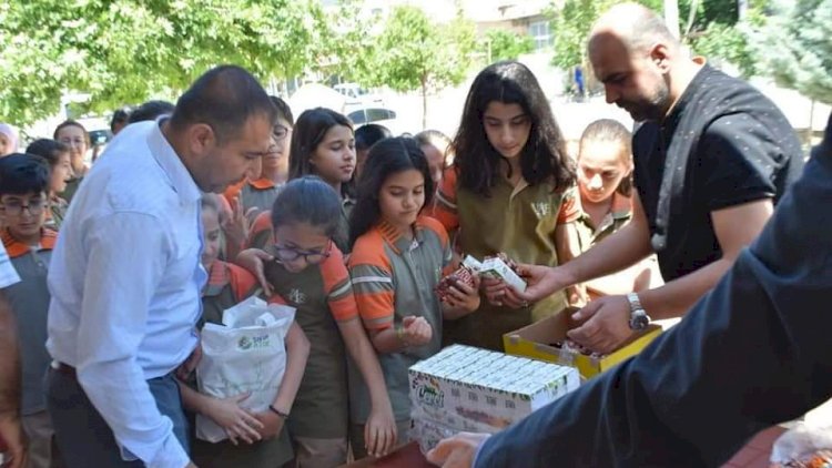 Çevreme duyarlıyım değerlerime sahip çıkıyorum Çevreme duyarlıyım değerlerime sahip çıkıyorum