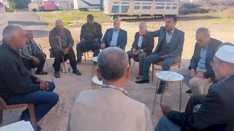 Alkurt, vatandaşlarla kucaklaştı