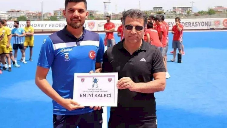 Necip Çilkiz, en iyi kaleci ünvanını aldı Necip Çilkiz, en iyi kaleci ünvanını aldı