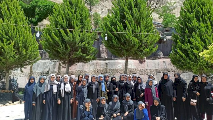 Hafizeler Halfeti Gezisinde buluştu Hafizeler Halfeti Gezisinde buluştu
