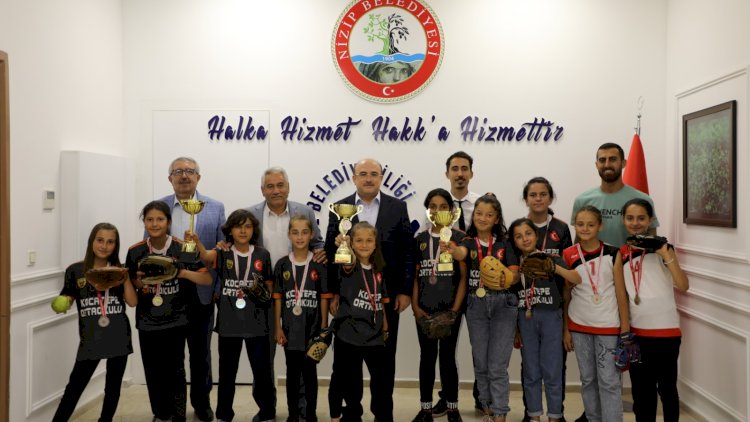 Belediye Başkanı Sarı ‘’spora ve sporcuya desteğimiz sürecektir’’
