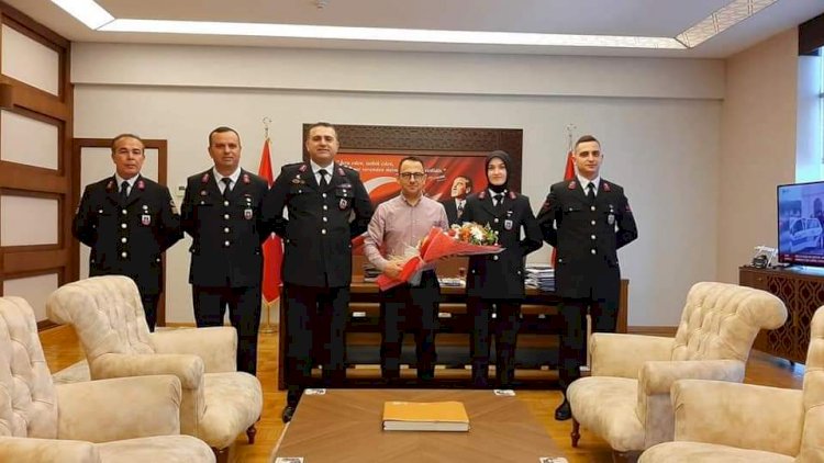 Jandarmadan Kaymakam Çaglar'a Ziyaret