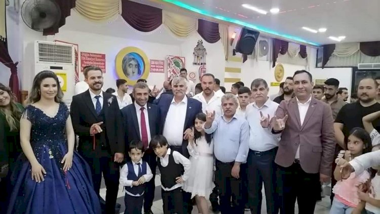 Yılmaz ve Bakır ailesinin mutlu gecesi Yılmaz ve Bakır ailesinin mutlu gecesi