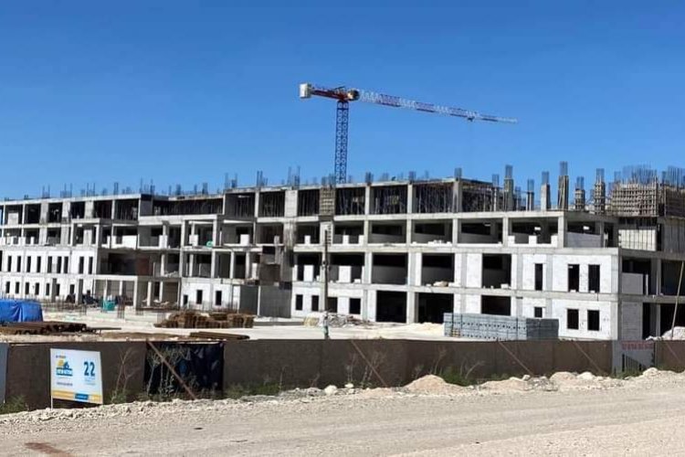 Nizip devlet hastanesi hizla yükseliyor