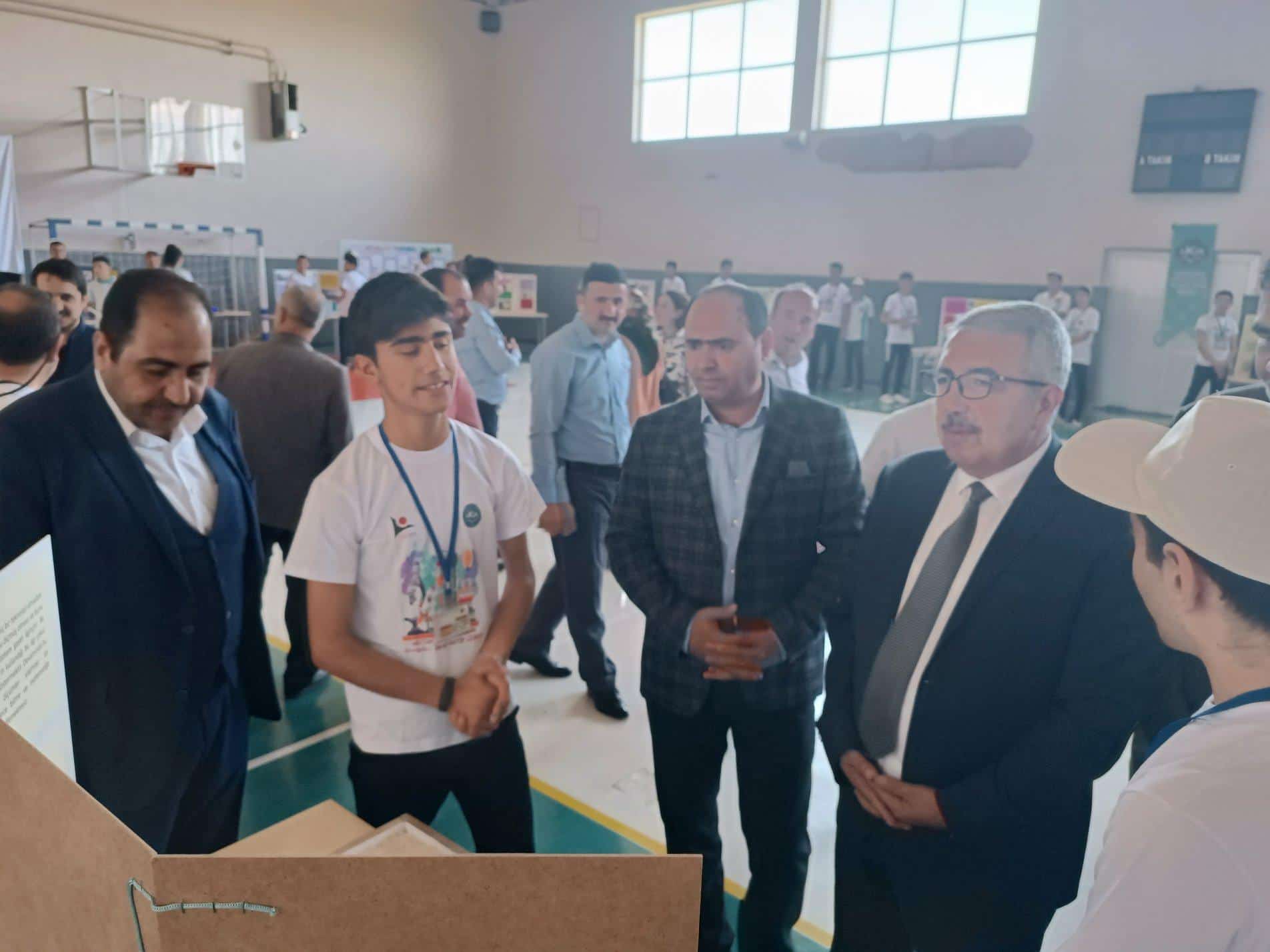Necibe Kemal Akdoğan AİHL Tübitak 4006 Bilim Fuarı Sergi Açılışı Yapıldı