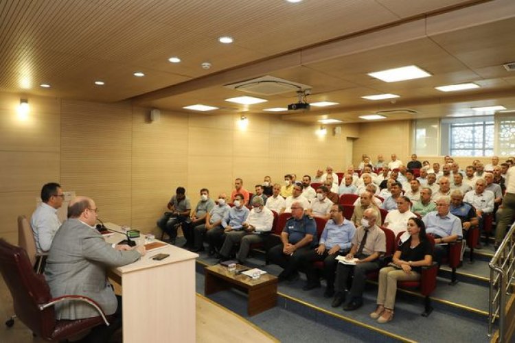 Nizip'te Muhtarlar Toplantısı Yapıldı Nizip'te Muhtarlar Toplantısı Yapıldı