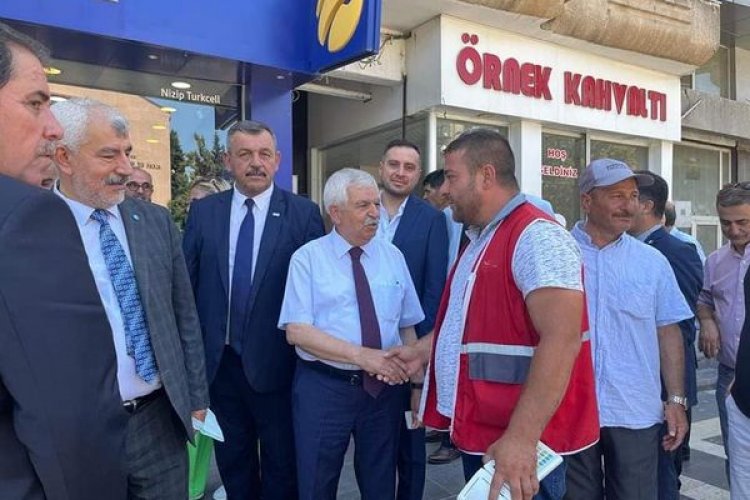İyi Parti Esnaf Gezisi Düzenledi