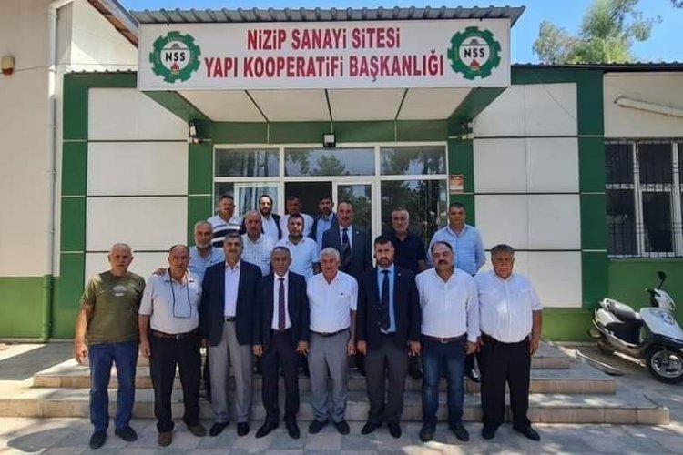 Esnaf Odalar Birliği Başkanı Özcan'ın Nizip Ziyaretleri* Esnaf Odalar Birliği Başkanı Özcan'ın Nizip Ziyaretleri*