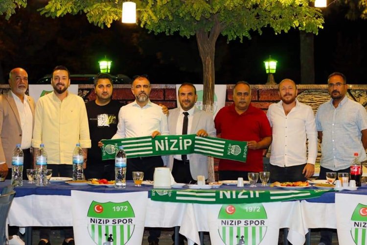 Nizip spor 2022/2023 sezonu lansmaninda bir araya geldi*