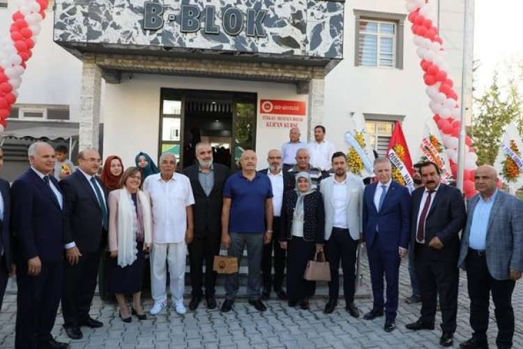 Türkan-Mustafa Bozar Kız Kur'an Kursu törenle açıldı Türkan-Mustafa Bozar Kız Kur'an Kursu törenle açıldı