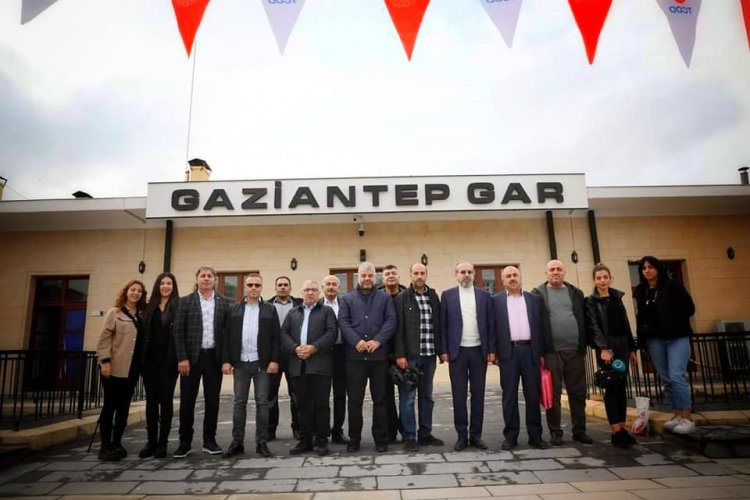 Vatandaşlar ve basın mensuplarından RAYBÜS’E tam not Vatandaşlar ve basın mensuplarından RAYBÜS’E tam not