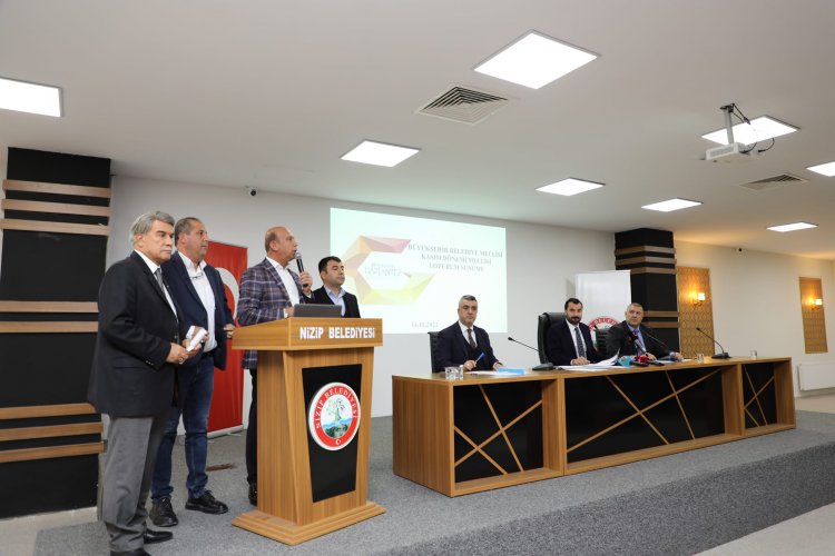 Büyükşehir Meclisi’nden teröre tepki Büyükşehir Meclisi’nden teröre tepki