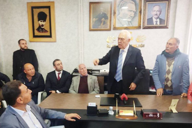 Celal Doğan’dan CHP Nizip İlçe Teşkilatına Ziyaret Celal Doğan’dan CHP Nizip İlçe Teşkilatına Ziyaret