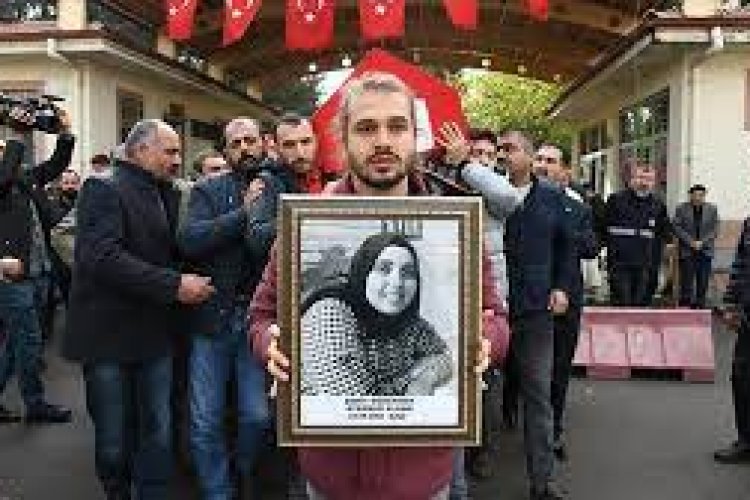 Şehit öğretmen Ayşenur Alkan son yolculuğuna uğurlandı