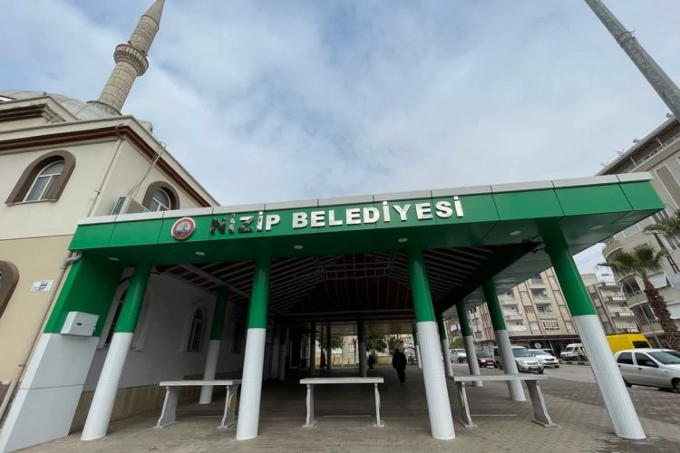 Hazreti Ali Cami avlusu yenilendi