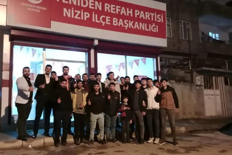 Nizip genç refah toplanti yapti