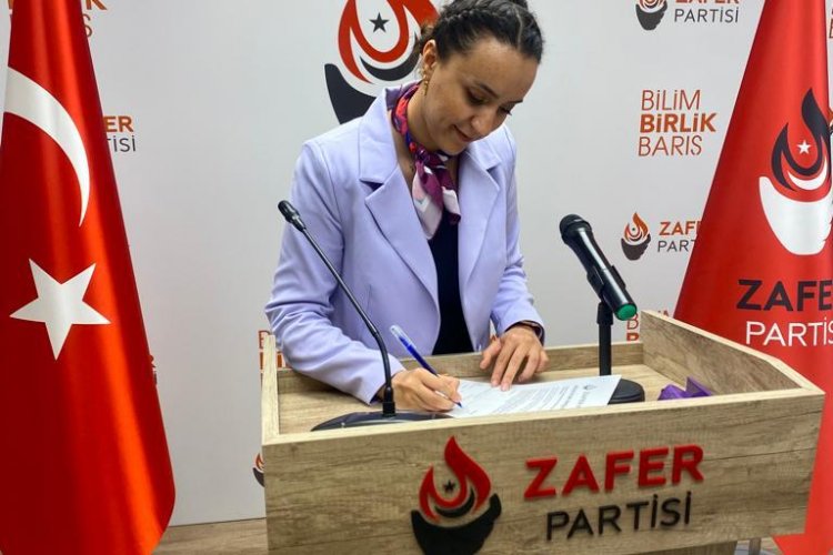 Bilgiç, türk kadinin ve gençlerin* meclisteki en güçlü sesi olacağim Bilgiç, türk kadinin ve gençlerin* meclisteki en güçlü sesi olacağim