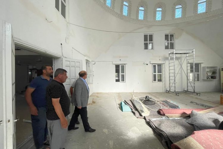 Belediye Başkanı Sarı, Sanayi Sitesi'ni ziyaret etti Belediye Başkanı Sarı, Sanayi Sitesi'ni ziyaret etti