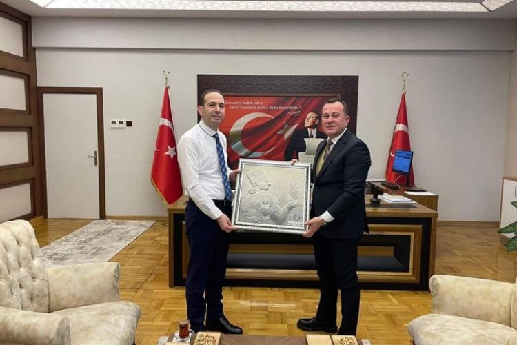 Belediye Başkan Adayı Doğan'dan Kaymakam Uğurlu'ya Ziyaret Belediye Başkan Adayı Doğan'dan Kaymakam Uğurlu'ya Ziyaret
