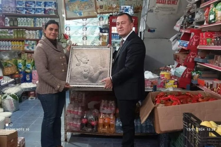 CHP Belediye Başkanı Doğan'dan Bağımsız Nizip Belediye Başkan adayı Polat'a ziyaret CHP Belediye Başkanı Doğan'dan Bağımsız Nizip Belediye Başkan adayı Polat'a ziyaret