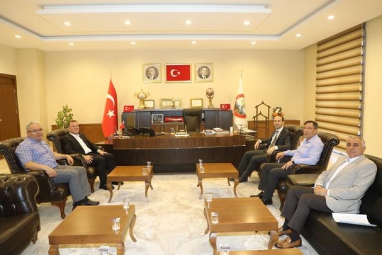 Kaymakam Uğurlu'dan Başkan Doğan'a ziyaret Kaymakam Uğurlu'dan Başkan Doğan'a ziyaret